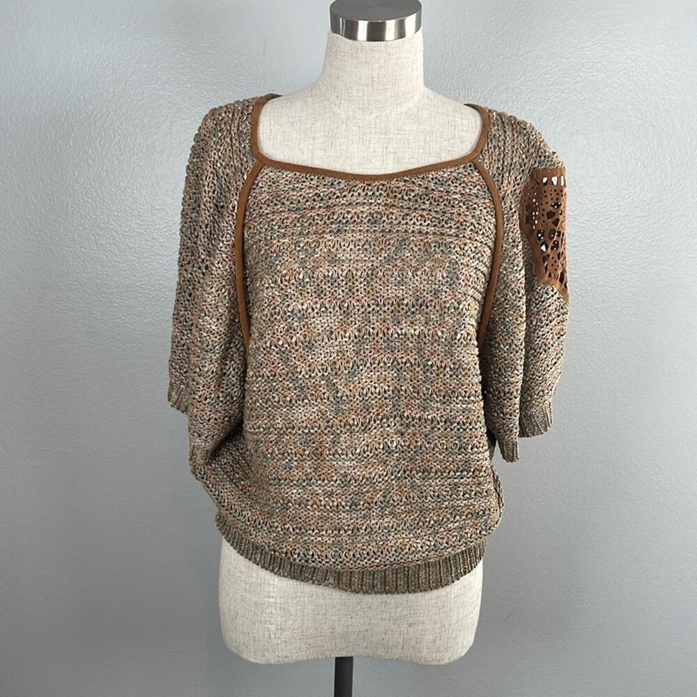 Vintage women’s bohemian puff elbow sleeve sweater with leather trim size large
